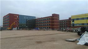 曲靖第三中学-香港正能量节能